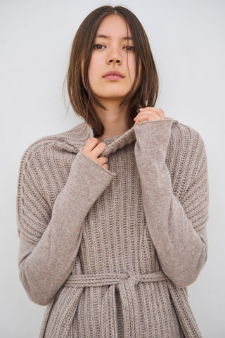 REBECCA V-NECK BLOUSE