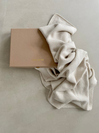 FREJA THROW