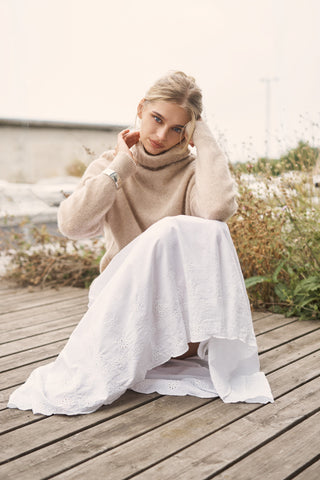 HANNE TURTLENECK