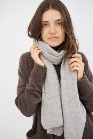 HANNAH SCARF