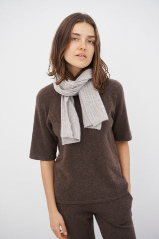 SARA SCARF