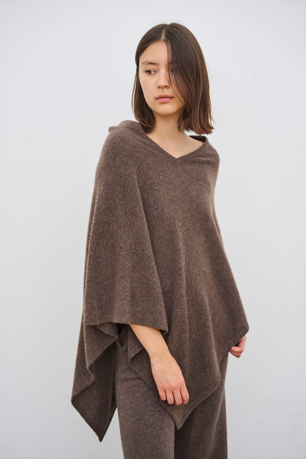 LISE PONCHO