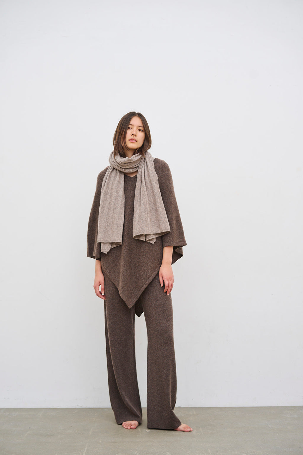 LISE PONCHO