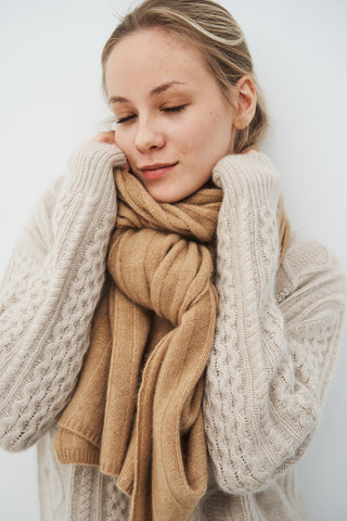 HANNAH SCARF