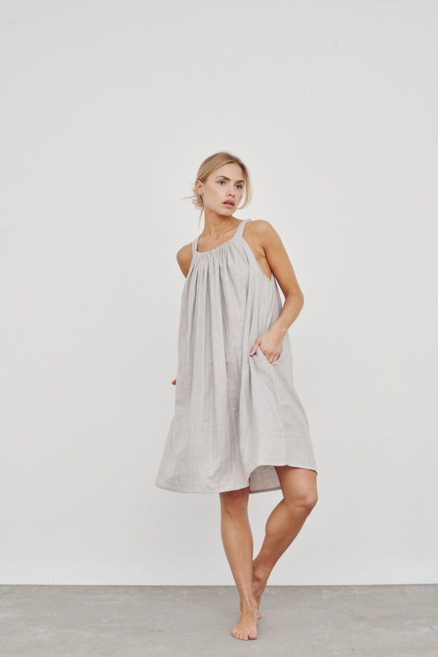 VIVIENNE DRESS