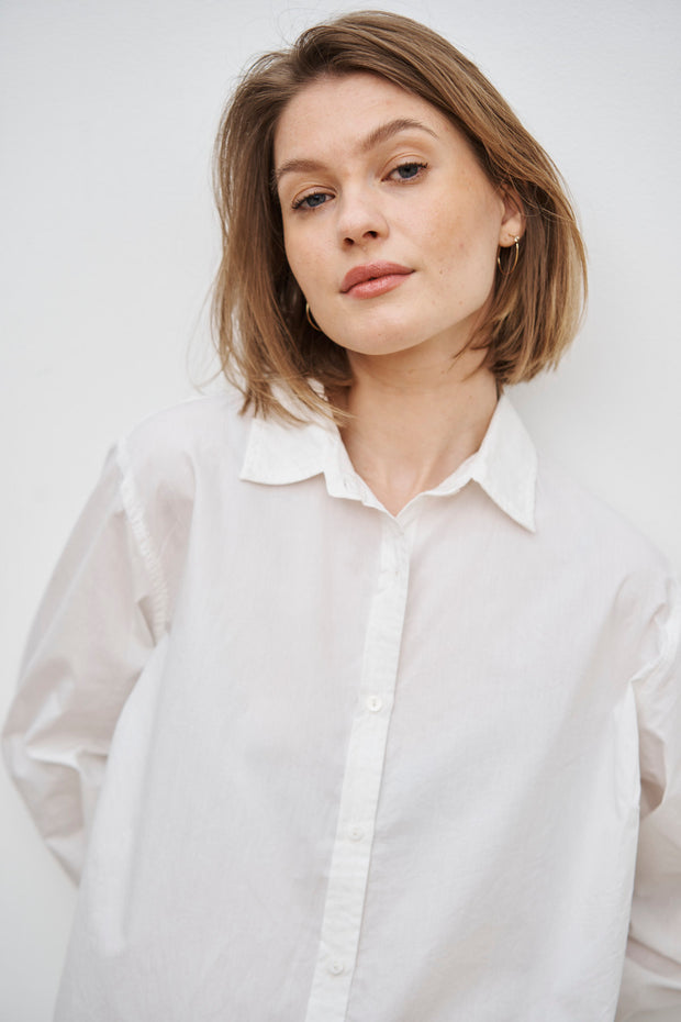 LAURA CLASSIC SHIRT