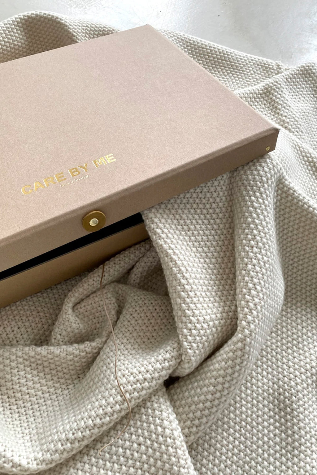 FREJA THROW